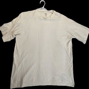 Uniqlo Men's Cream Yellow Dry-Ex Large Tshirt - New Without Tags